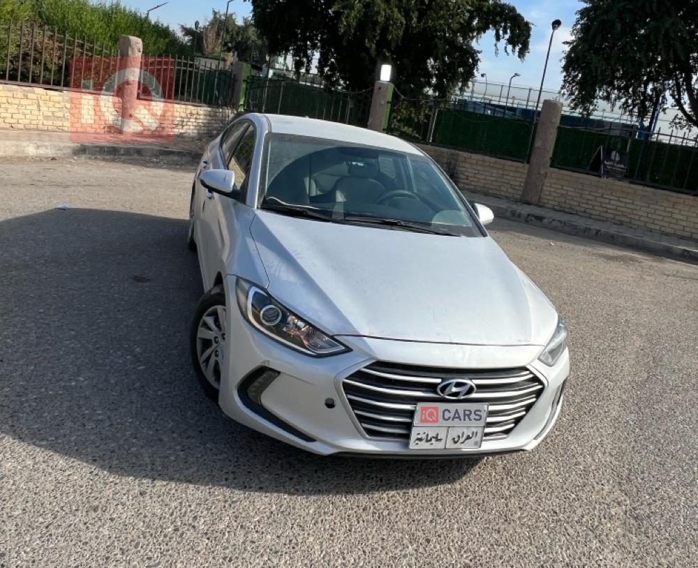 هیوندای ئەلەنترا